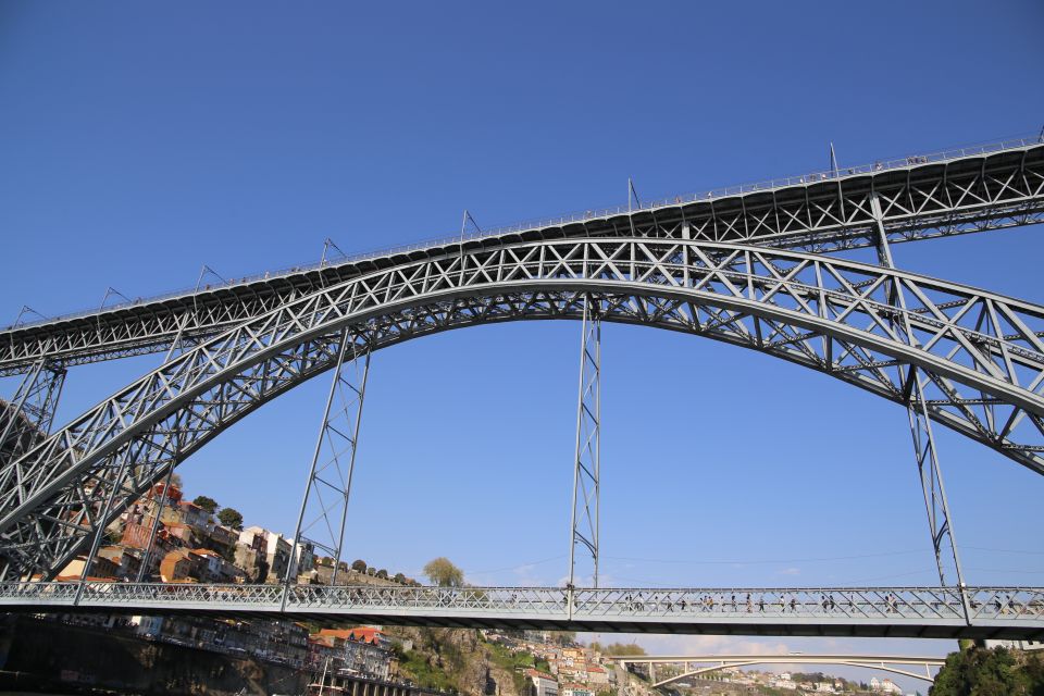 Porto: River Douro Cruise With a Fisherman - Description of the Cruise