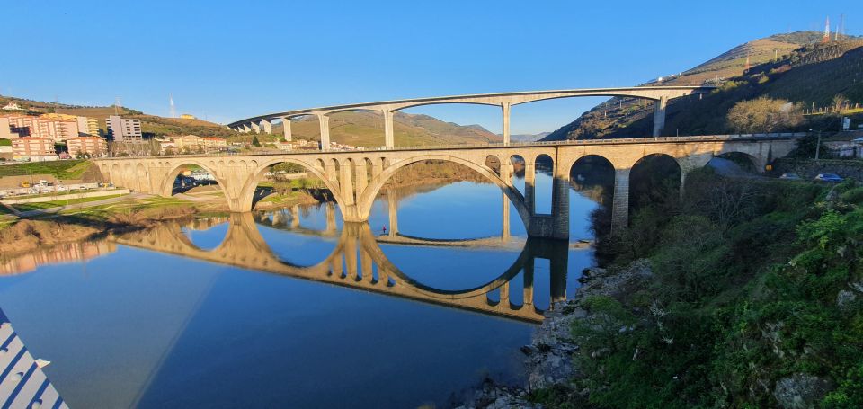 Private Tour to Douro Valley 2 Wine Tastings, Lunch and Boat - Inclusions Provided