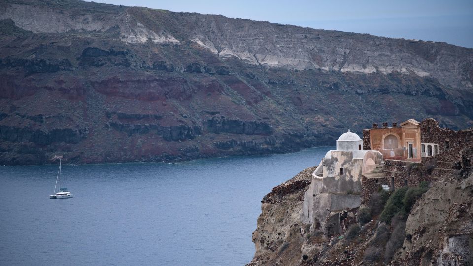 Santorini Catamaran Sunset Skyline Cruise - Meal Inclusions