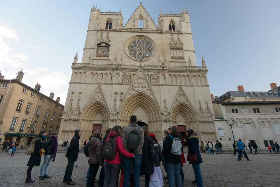 Theatrical Visit From Fourvière to Vieux-Lyon in French - Practical Tour Information