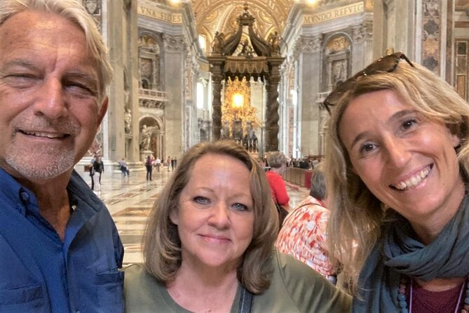 Vatican Museums, Sistine Chapel & Saint Peters Semi-private Tour - Host Interaction