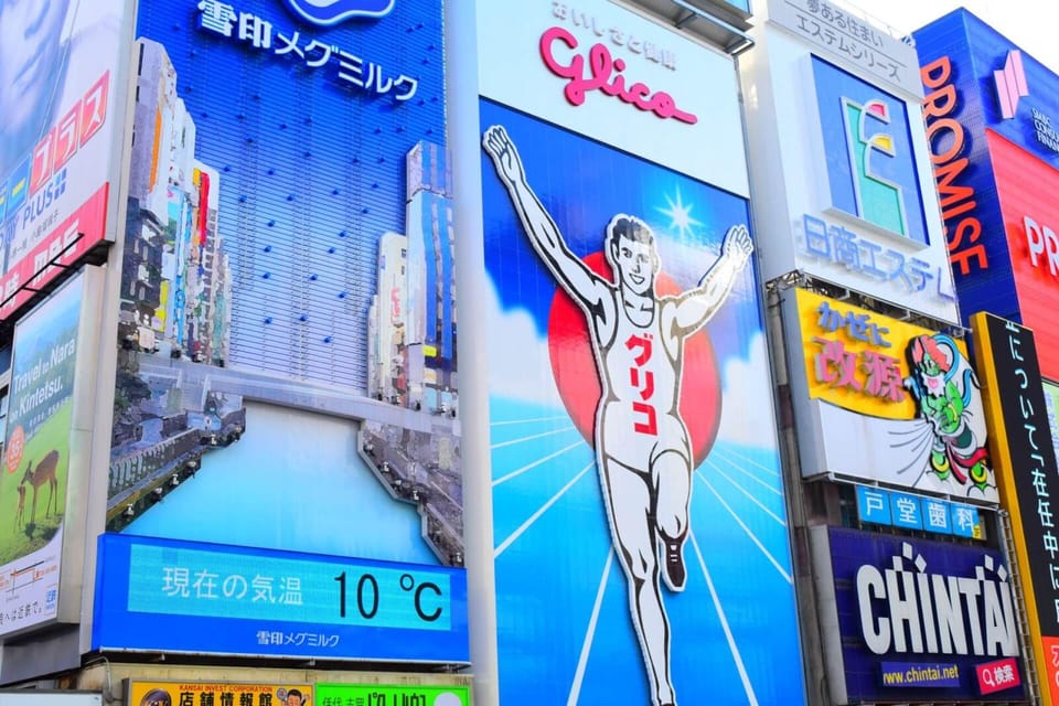 1-Day Walking Tour in Osaka：Castle, Temples and Ukiyoe - Discovering Dotonbori Area