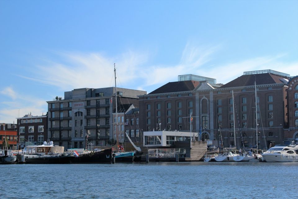 Antwerp: Private Old Harbour Boat Tour Incl. Drinks & Snacks - Boat Description and Skipper