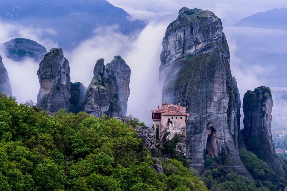 Athens: Meteora Monasteries & Caves Day Trip & Lunch Option - Important Information