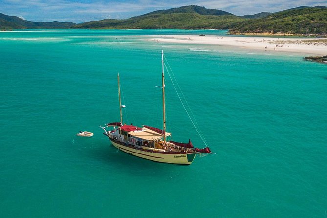 2-Day Whitsundays Sailing Adventure: Summertime - Sailing Adventure Highlights