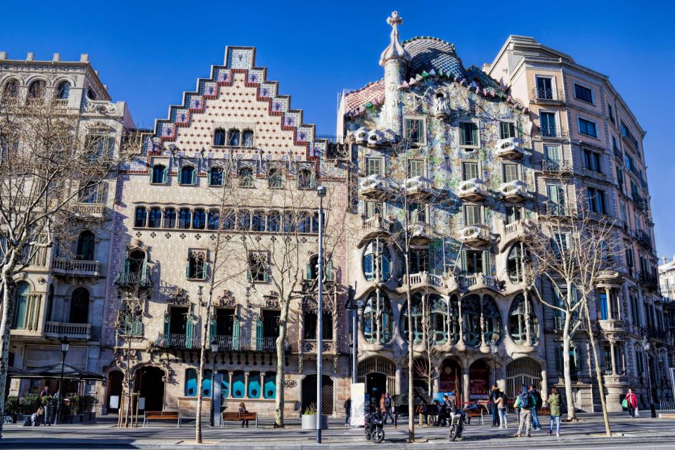 Casa Batllo Fast-Track Tickets, Barcelona Architecture Tour - Timed Tickets