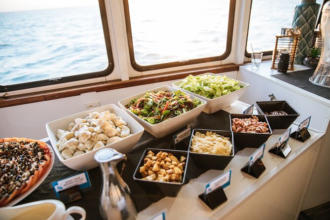 Charles Darwin Dinner Cruise - Passenger Reviews and Ratings