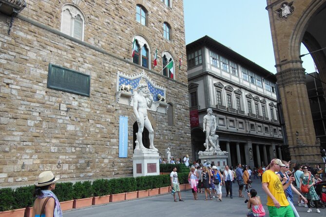 Florence City Tour: Renaissance and Medieval Visit, Accademia, Uffizi & Lunch - Common questions