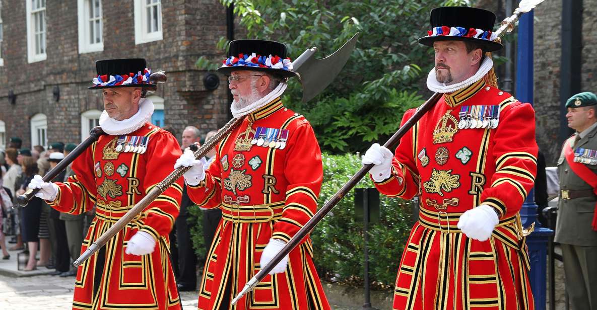 London: Tower of London Beefeater Welcome & Crown Jewels - Final Words