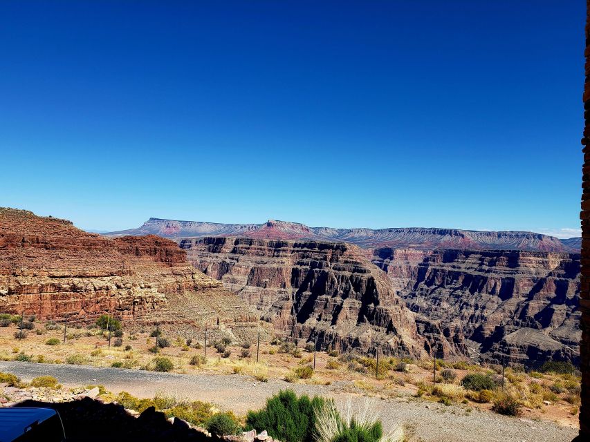 West Rim, Hoover Dam, Seven Magic Mountains - Location Details