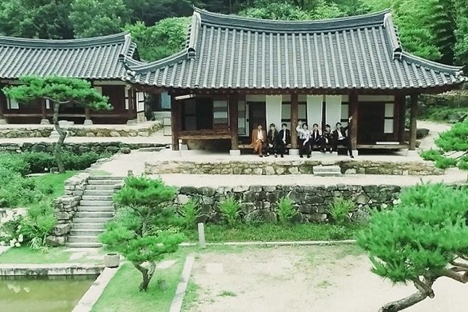 BTS Fliming Location in Jeonju Tour With House of Awon, Jeonju Zoo - Private Transportation Benefits