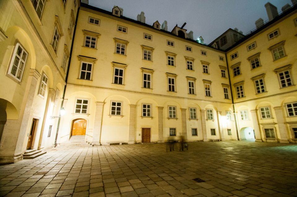 Vienna: Ghosts and Legends Guided Nighttime Walking Tour - Common questions