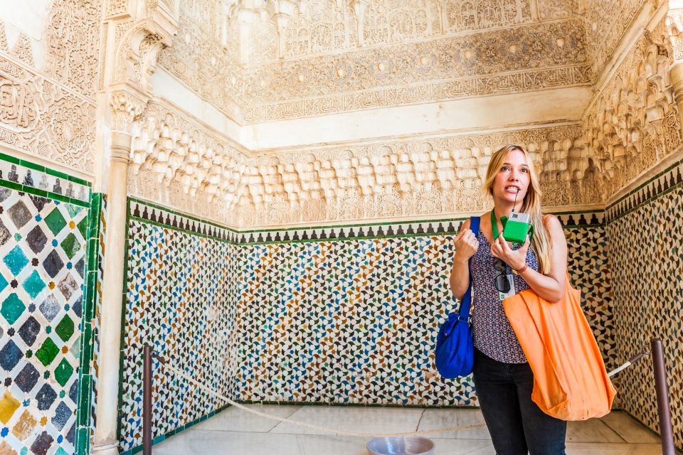 Granada: Alhambra & Nasrid Palaces Tour With Tickets - Common questions