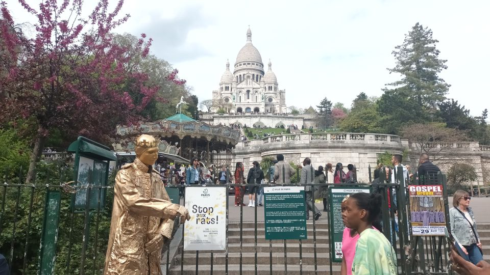 Montmartre: Guided Tour for Kids and Families - Tour Directions