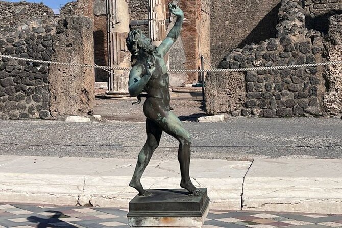 Rome to Pompeii Guided Tour With Wine & Lunch by High Speed Train - Common questions