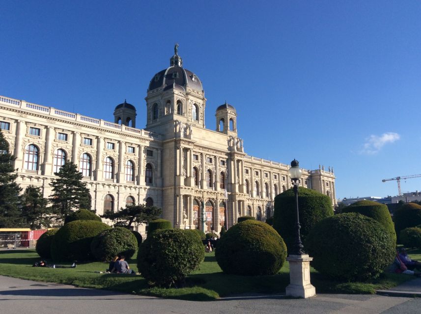 Vienna: Kunsthistorisches Museum's Masterpieces Guided Tour - Enhanced Museum Experience