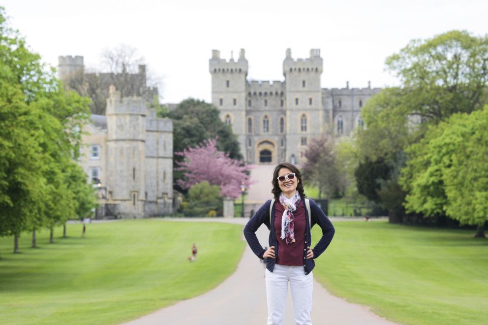 From London: Windsor Castle Afternoon Sightseeing Tour - Tour Experience