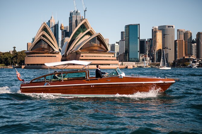 Private 90 Min Luxury Cruise on Sydney Harbour - up to 6 Guests - Luxury Cruise Experience Awaits