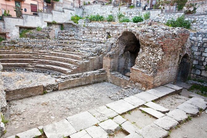 The Pearl of Sicily: Private Taormina Walking Tour - Key Points