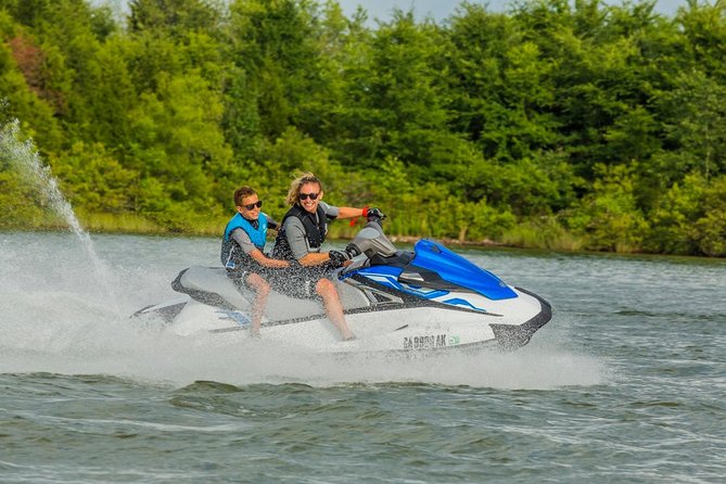 1hr JetSki Tour Gold Coast – No Licence Required – Self Drive – Surfers Paradise