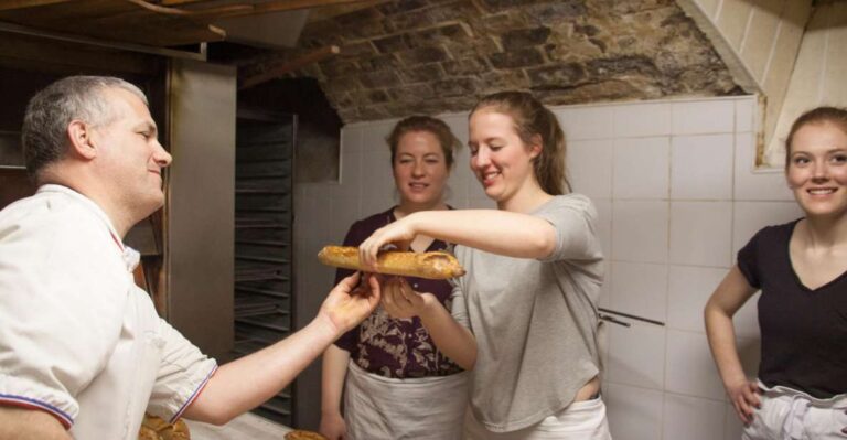 2-Hour Bread Making Class in Paris