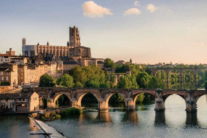 Albi : Private Guided Walking Tour - Tour Duration and Admission