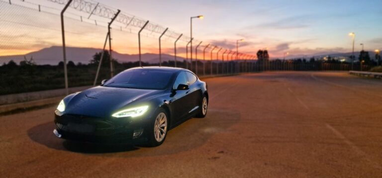 Athens: Sustainable VIP Airport Transfer>Unique Tesla ModelS