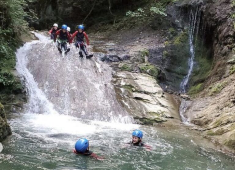 Canyoning Tour – Lower Ecouges Section in Vercors – Grenoble