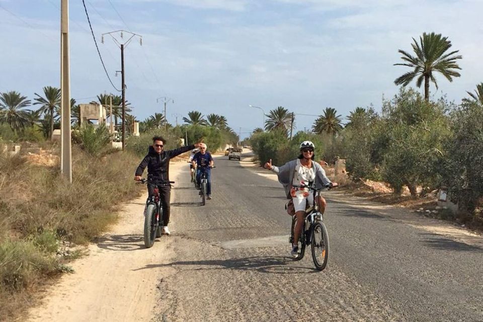 Djerba: Erriadh Djerbahood E-Bike Tour - Tour Location and Provider