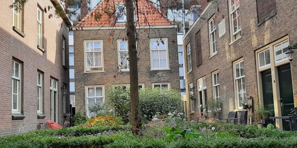 Historical Dordrecht: Private Tour With Local Guide - Tour Duration and Guide Availability