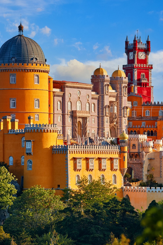 Lisbon: Sintra, Pena Palace, Regaleira, & Cape Roca Day Trip - Itinerary