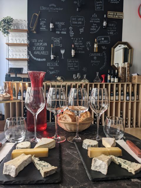 NEW Paris: Secret Wine Door – French Wine & Cheese Tasting