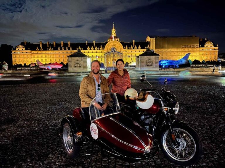 Paris by Night Sidecar Tour