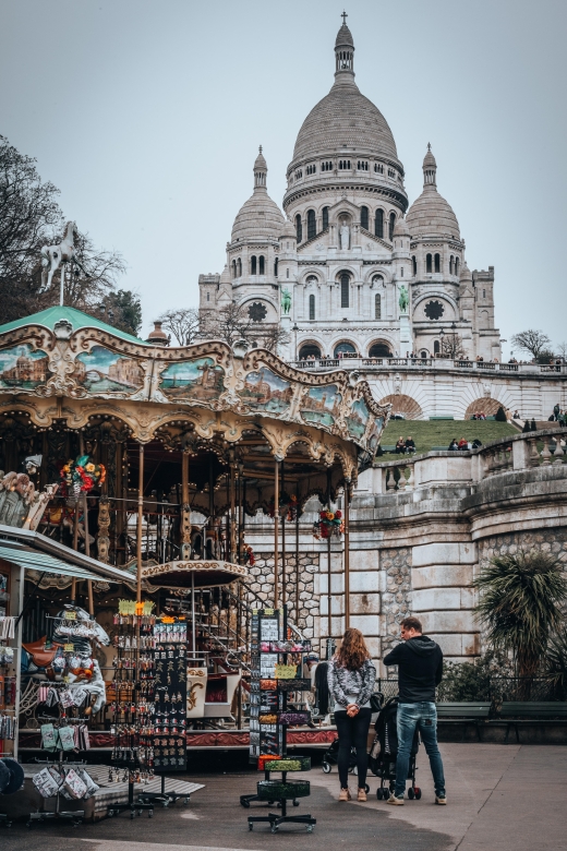 Paris: Montmartre Tour With Local Guide