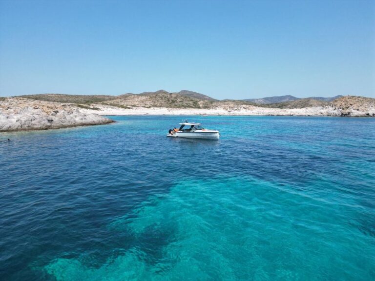 Paros: Private Paros and Antiparos Luxury Speedboat Tour