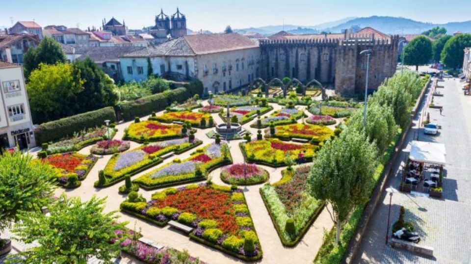 Porto: Braga & Guimarães Private Tour - Tour Highlights