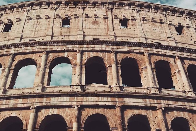 Skip the Line: Colosseum, Palatine Hill, and Roman Forum Private Tour