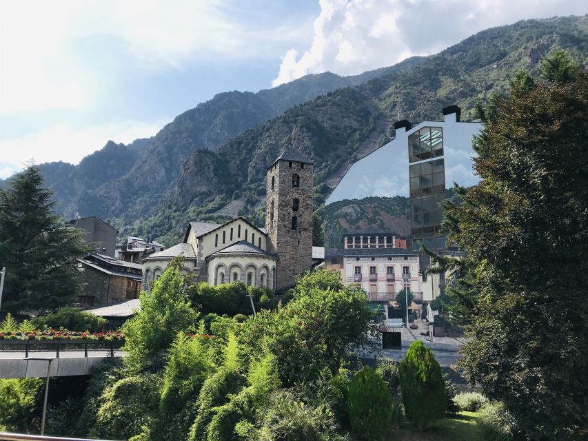 Barcelona: Andorra & French Pyrenees Private Tour + Pickup - Tour Description