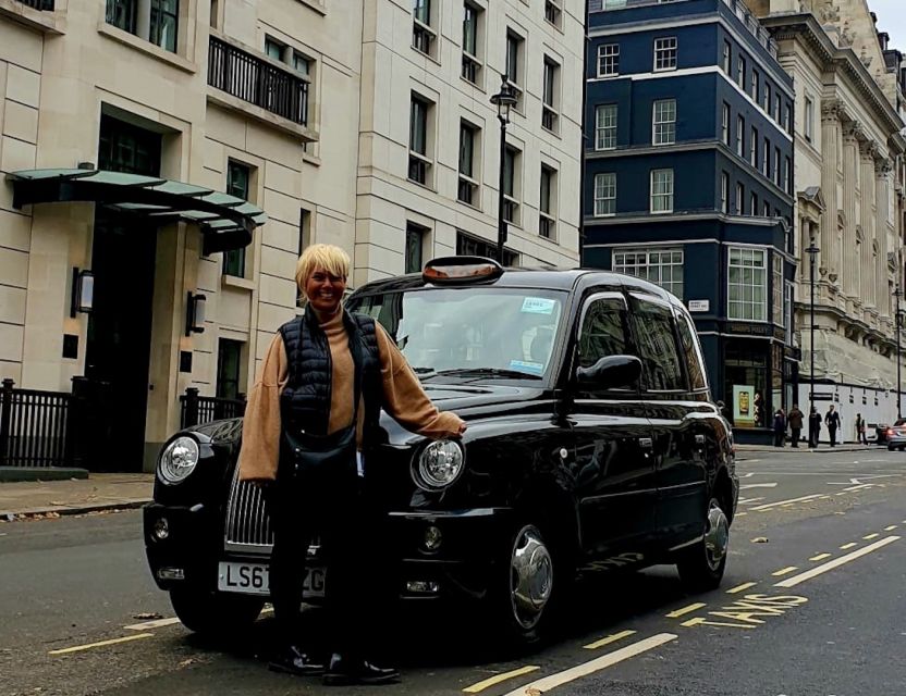 London: Monuments & Back Streets Guided Tour in Black Taxi - Pricing and Duration