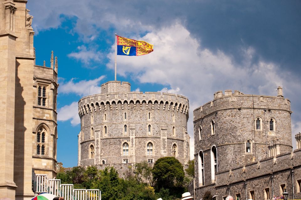 London & Windsor: Royal Sites Full Day Guided Tour - Itinerary