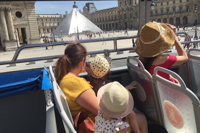 Paris Tootbus Kids Tour Sightseeing Live Guided Tour - Schedule and Meeting Point