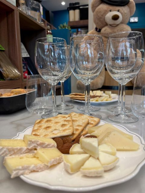 Wine &Cheese Tasting Near Tour Eiffel - 3 Wines - 3 Cheeses - What to Expect in Paris