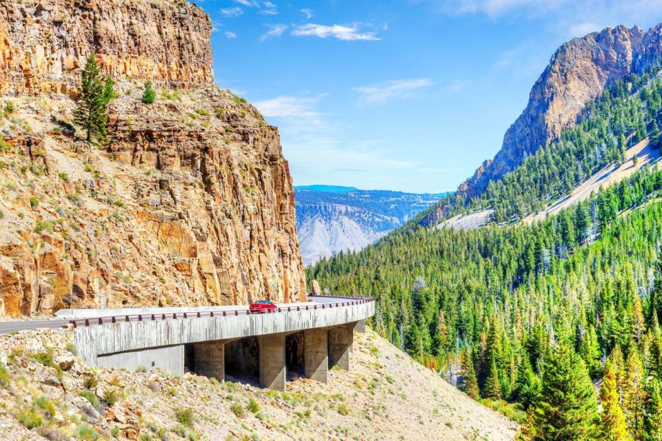 Yellowstone and Grand Teton National Park: Audio Tour Guide - Activity Details