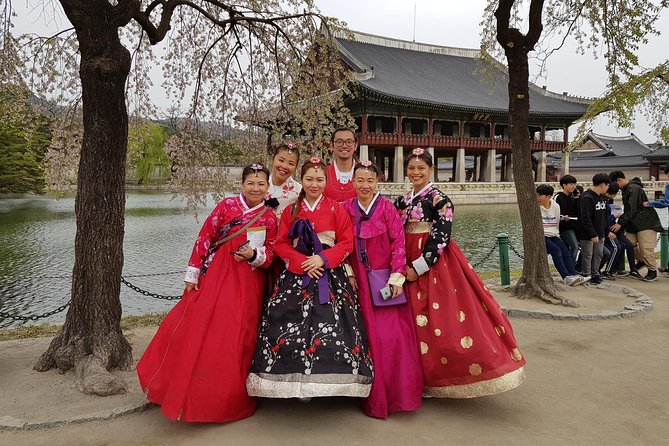 12 Day Korea Tour to Explore the Wonder of Korea - Exploring Koreas Iconic Landmarks