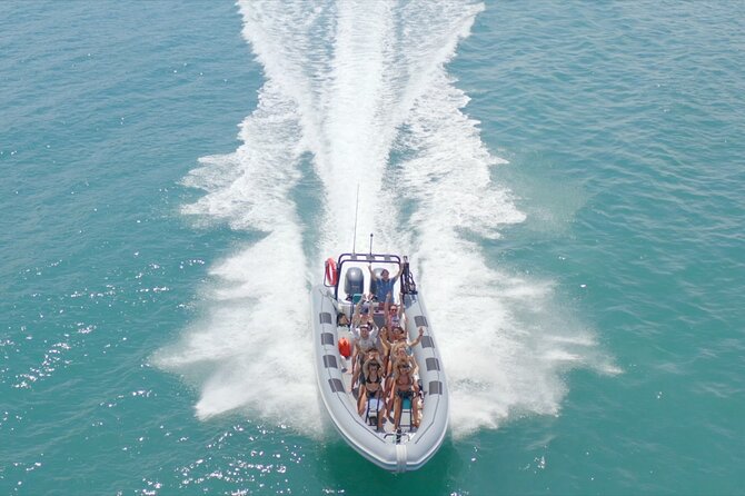 360 Boat Experience to Circumnavigate Magnetic Island - Important Health and Safety Notes