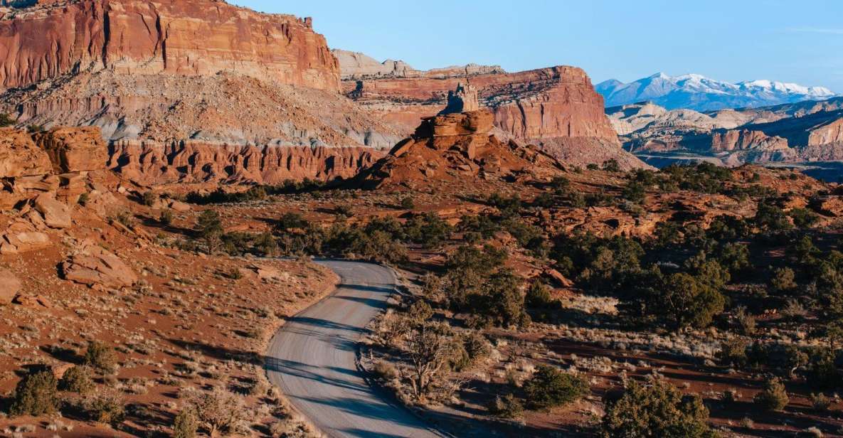 Capitol Reef: Small-Group Tour & Hike - Full Description