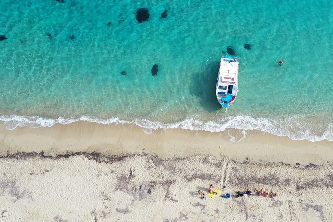 Cruise to Turtles Island and Caves With a Glass Bottom Boat - Tour Experience