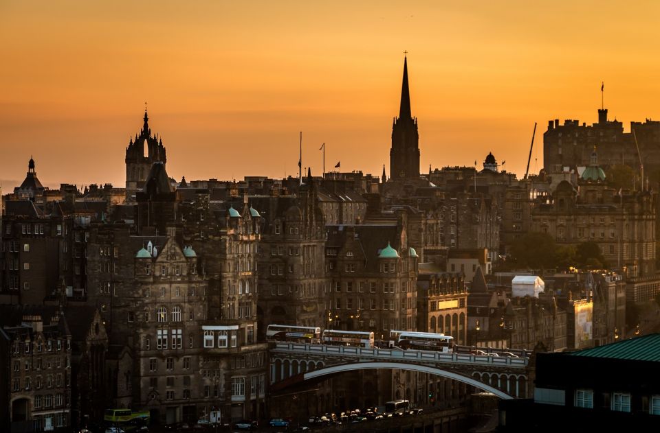 Edinburgh: the Royal City Tour From London - Inclusions