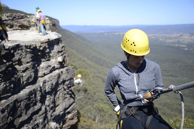 Half-Day Abseiling Adventure in Blue Mountains National Park - Conquering the Blue Mountains