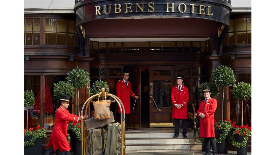 London: Royal Tour With Afternoon Tea at the Rubens - Customer Reviews